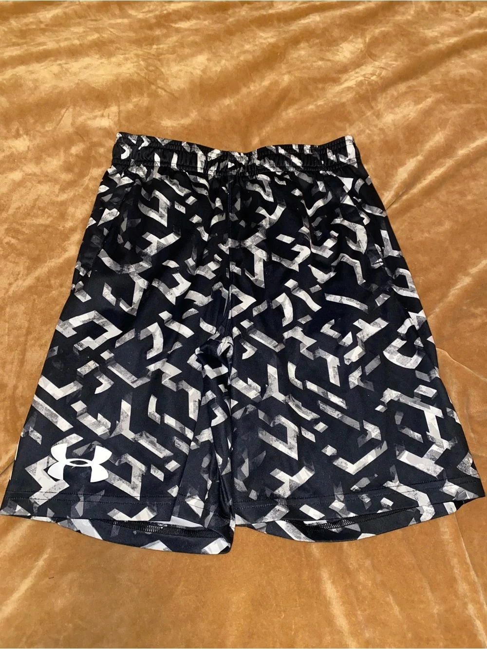 Under Armour Boys Black & Blue Graphic Athletic Shorts
